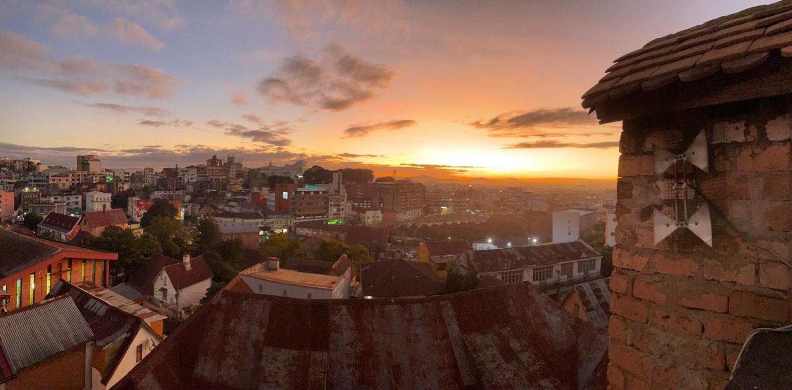 Le Karthala Chambres D'Hotes Antananarivo Exterior photo
